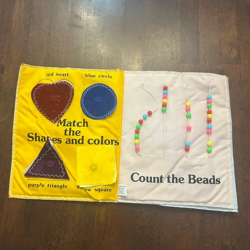Vintage Yellow 'I Can Do It' Book